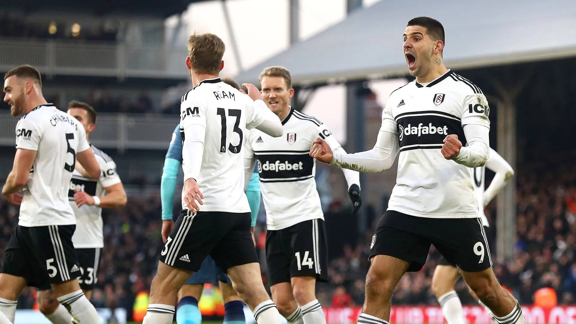 开云体育-斯图加特队取得重要胜利，赢得掌声