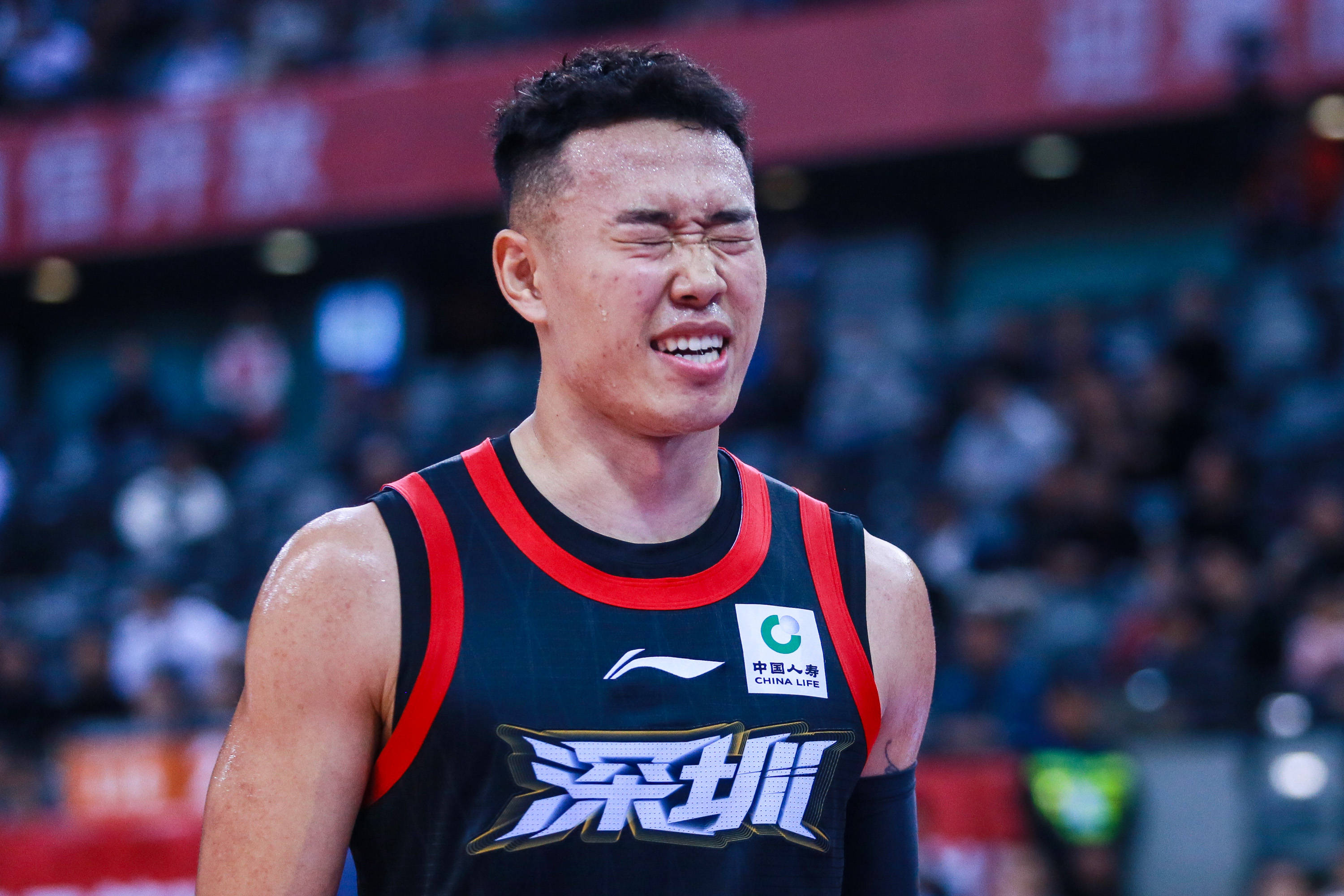 广东男篮再度击败对手，豪取六连胜