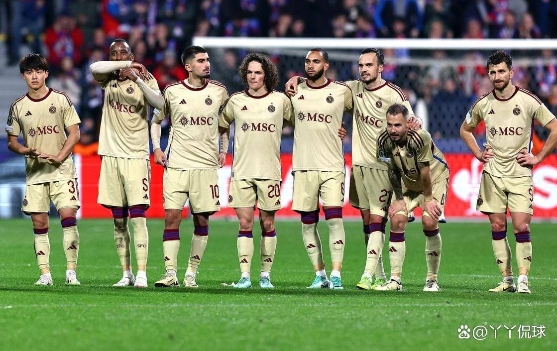 开云体育-欧洲足球赛事中一支球队喜获胜利