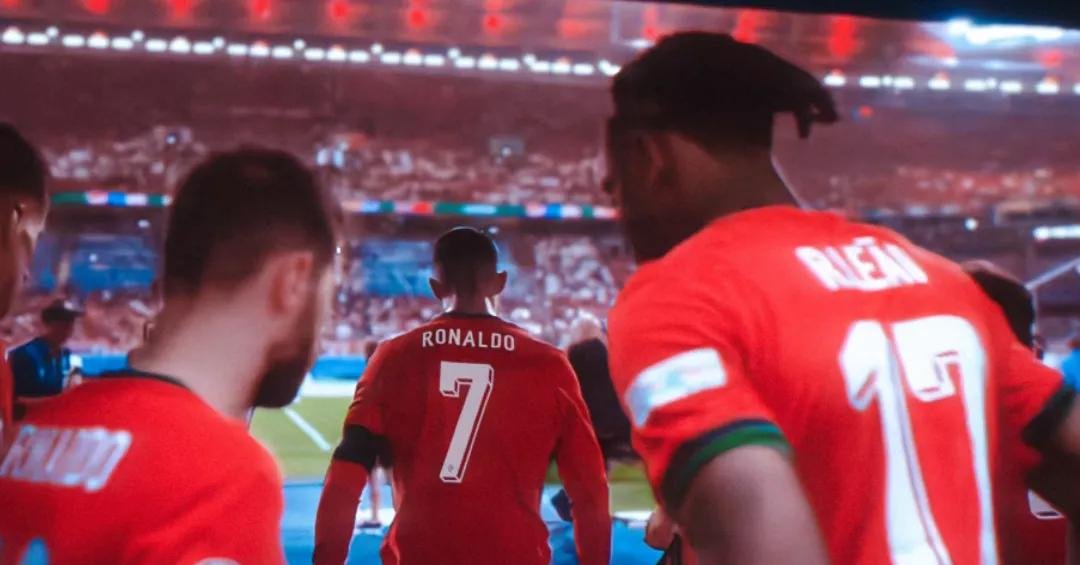 丹麦队与比利时队在欧国联比赛中战平