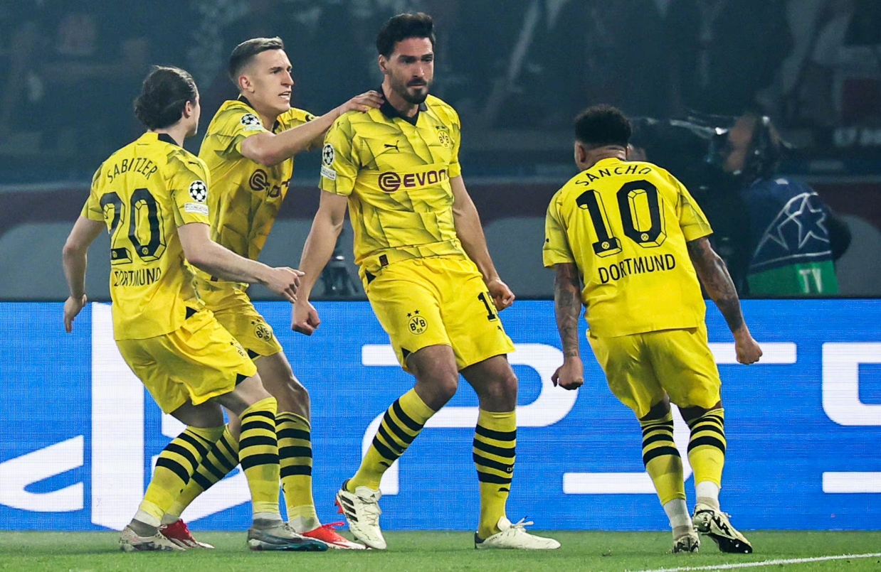 尤文图斯大胜巴黎，成功晋级欧冠半决赛