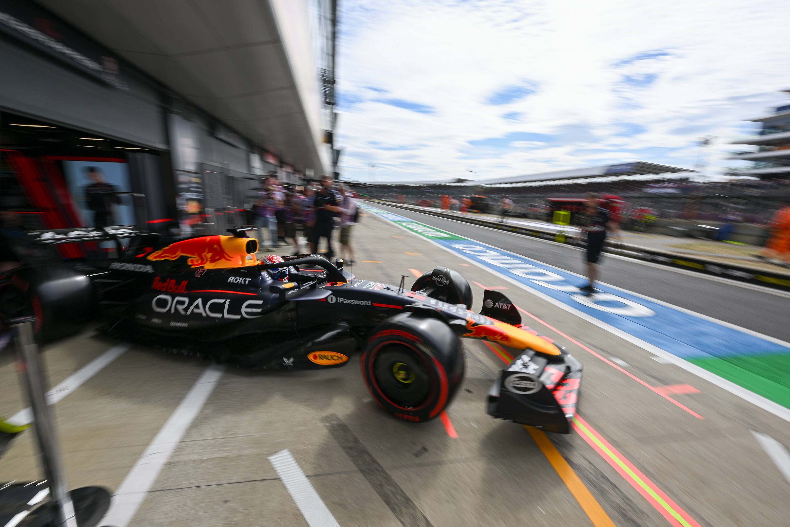 开云sport-包含哈斯车队力克威廉姆斯，诺里斯扛起全队的词条