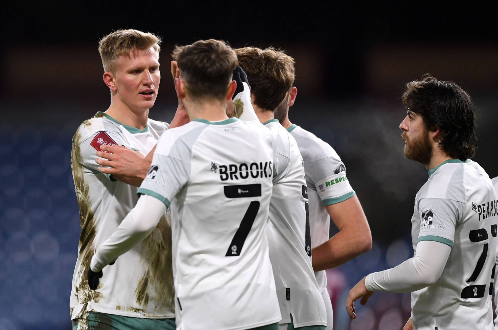 德国绝杀阿森纳，卡瓦哈尔刷新纪录