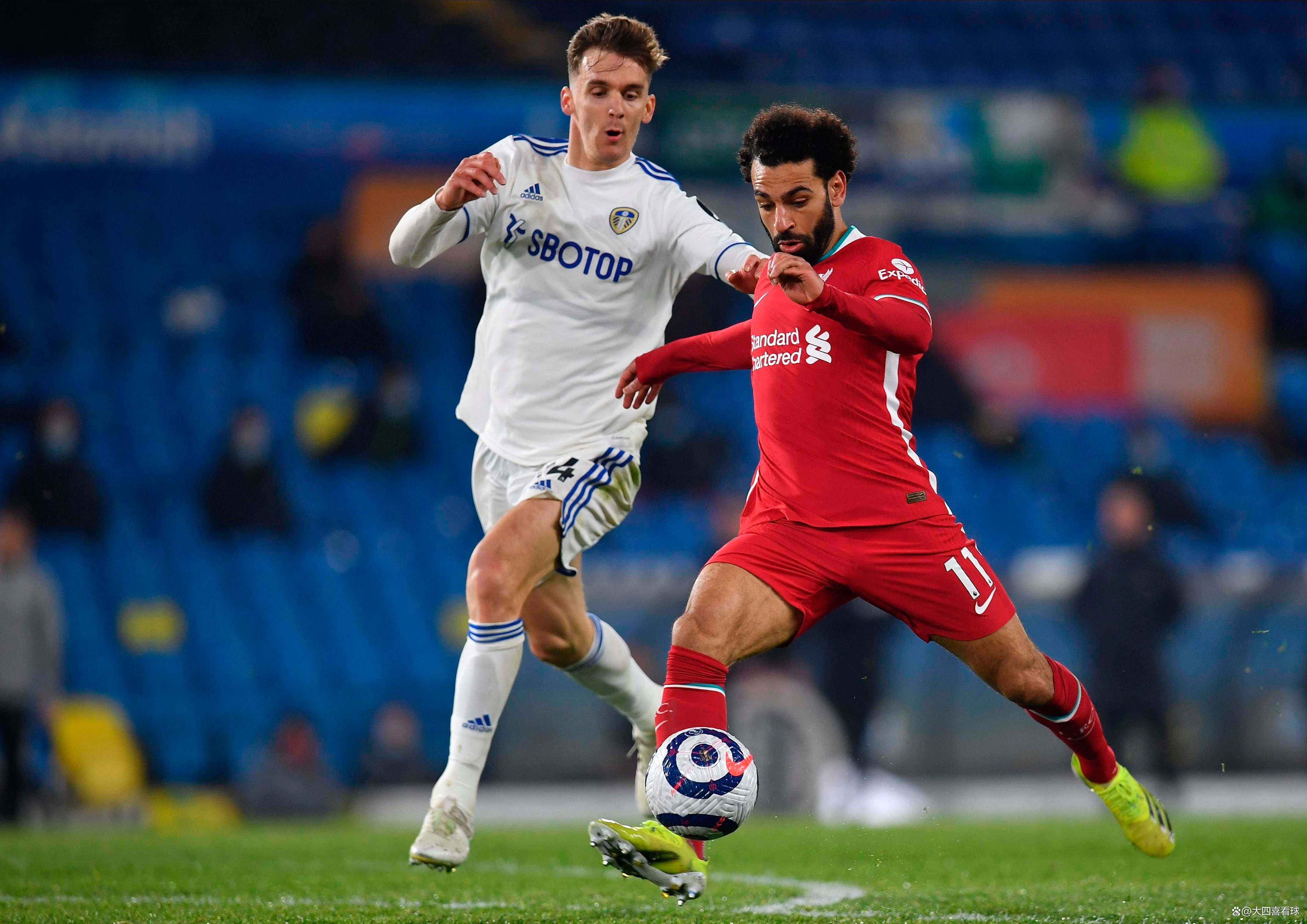 开云体育入口-伯恩茅斯客场逼平布莱顿，继续保持中游位置