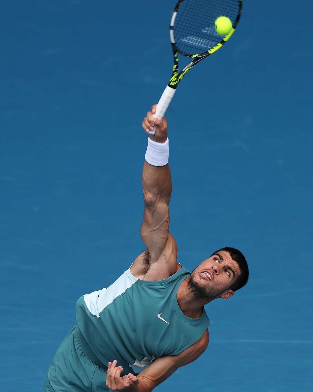 开云APP-澳网逆转ATP总决赛,阿尔卡拉斯扛起全队