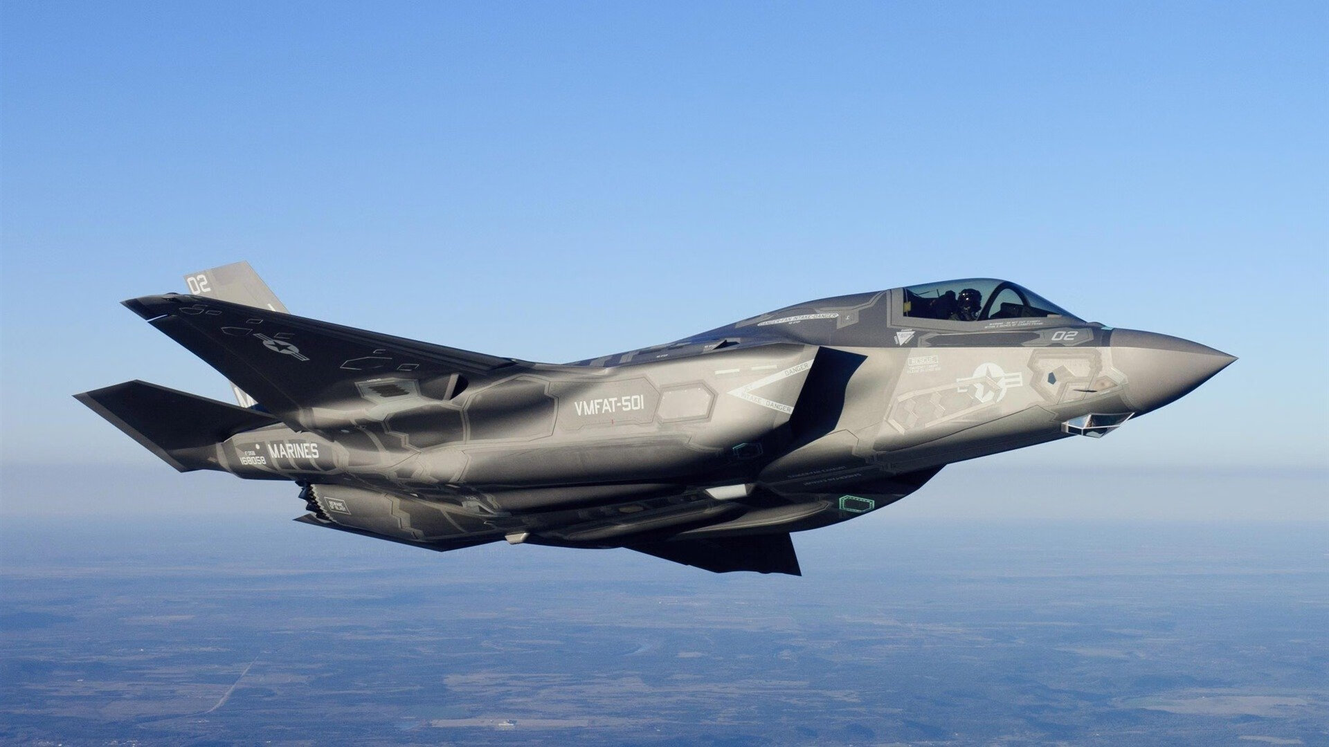 定义，一个瑞士人在美加墨之夜的交织