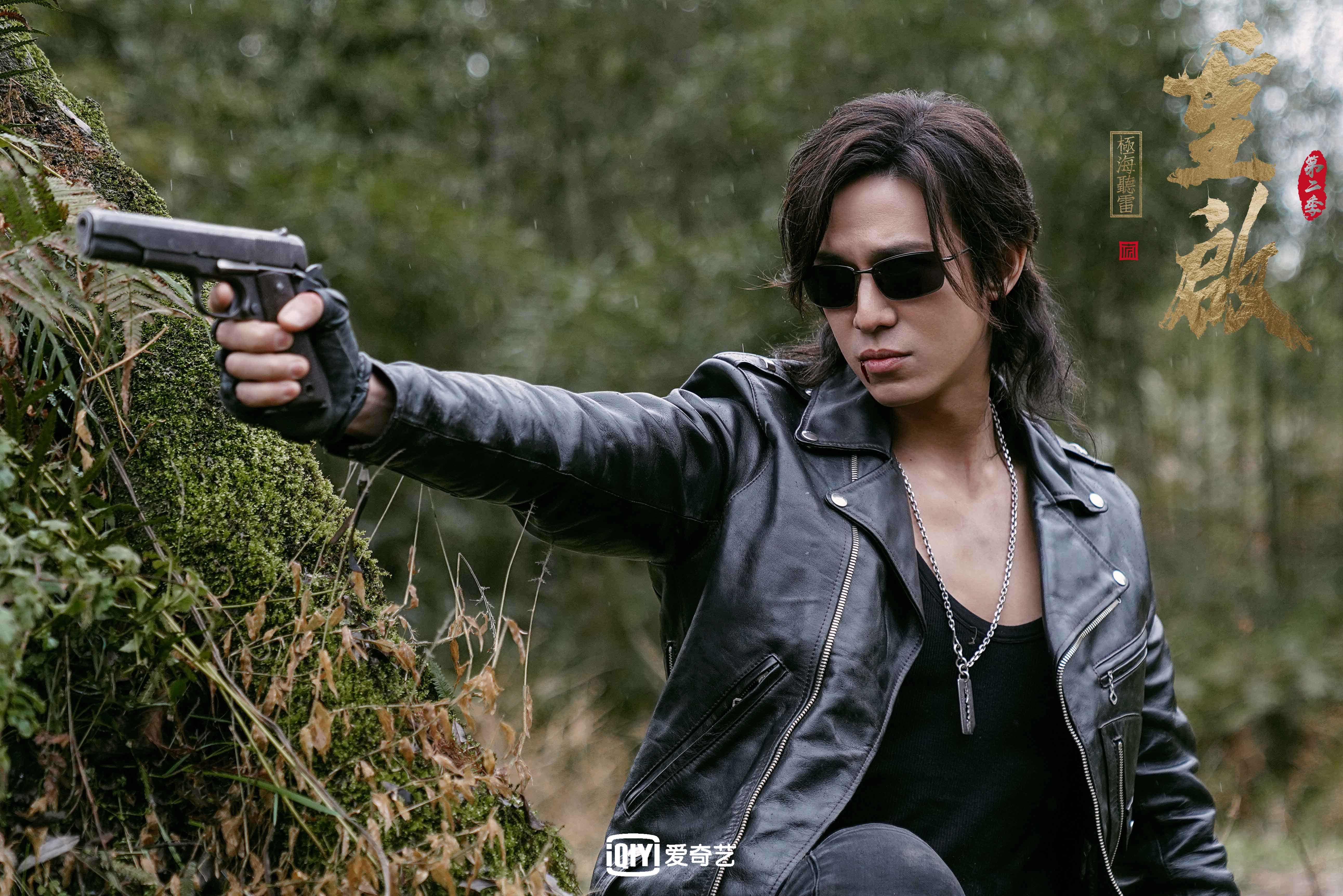 北方极光吞噬地中海艳阳,一场关于足球本质的哲学对话