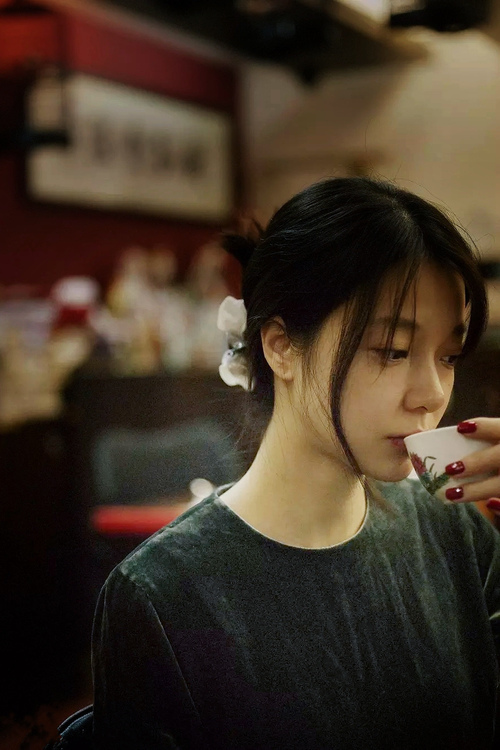 开云下载-蓝衣孤影，德容的沉默统治与奥地利在2026世界杯C组的战术革命