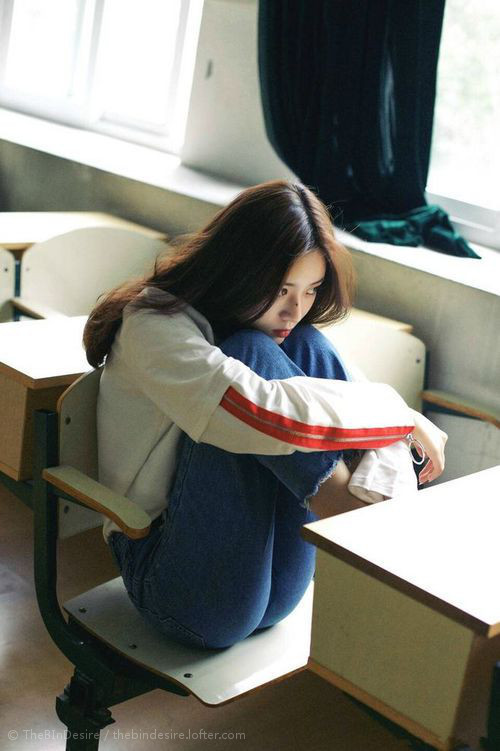 沙漠之狐击碎南美坚冰，2026世界杯F组关键战，伊拉克完胜智利，吉鲁带队取胜的终极博弈